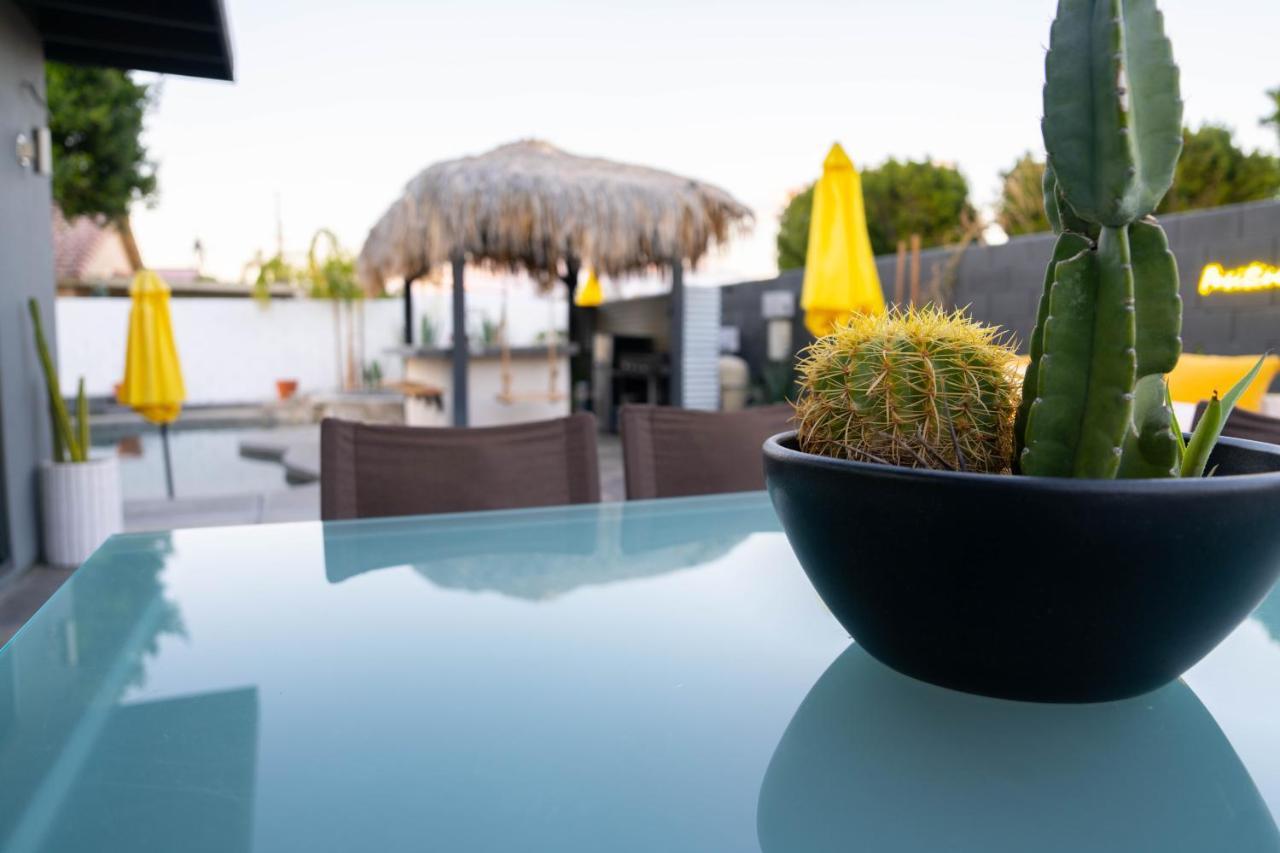 Desert Paradise Salt Water Pool & Spa 1 Mile To Coachella Fest إنديو المظهر الخارجي الصورة